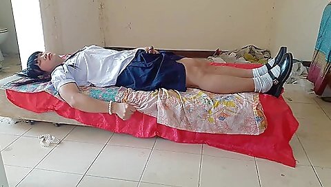 Sexy schoolgirl in uniform makes it a surprise for the camera